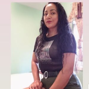 Meet your Posher, Mirian